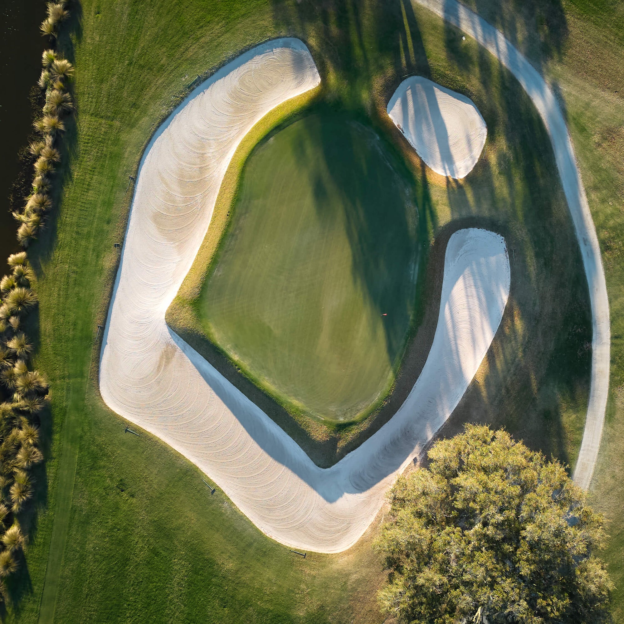 Holderness & Bourne x Country Club of Charleston