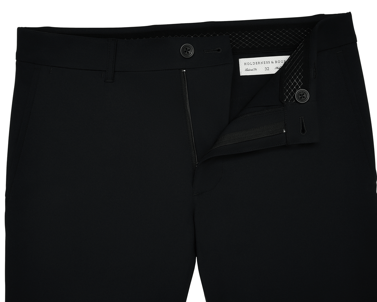 The Harwood Short: Black