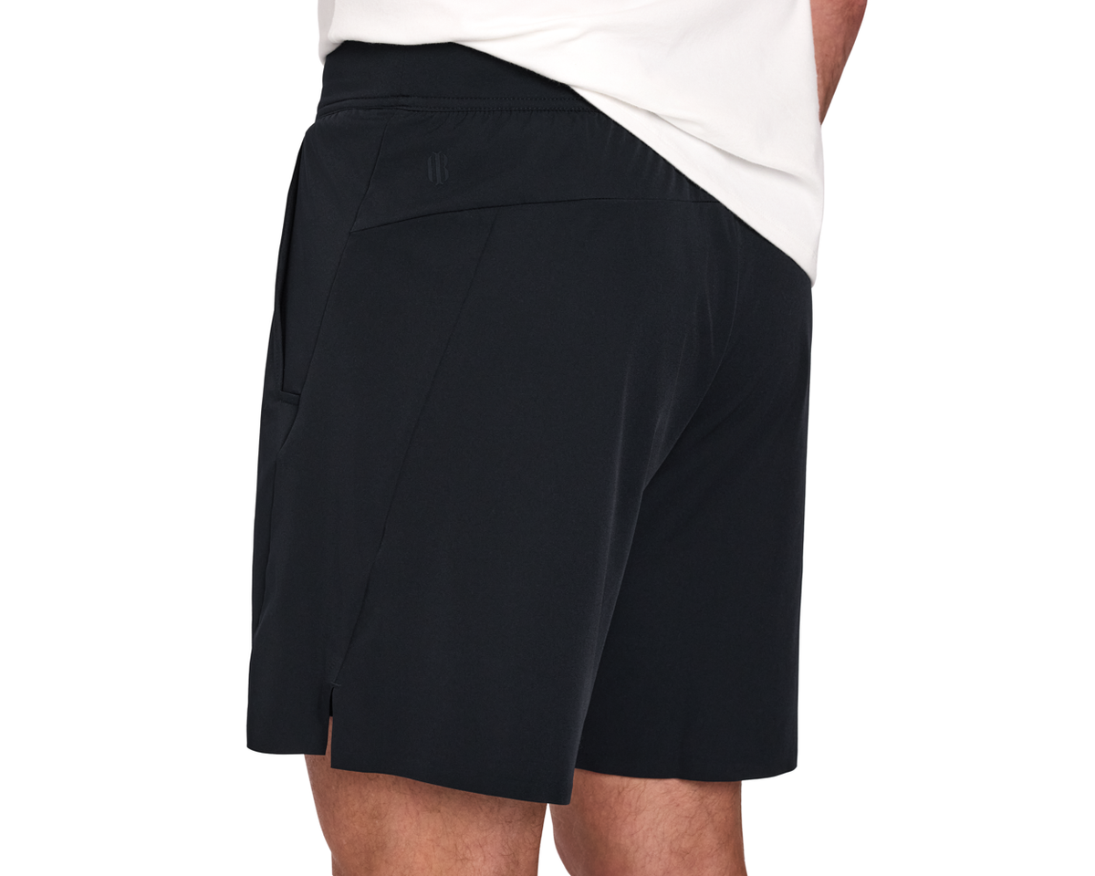 The Saunders Short: Black