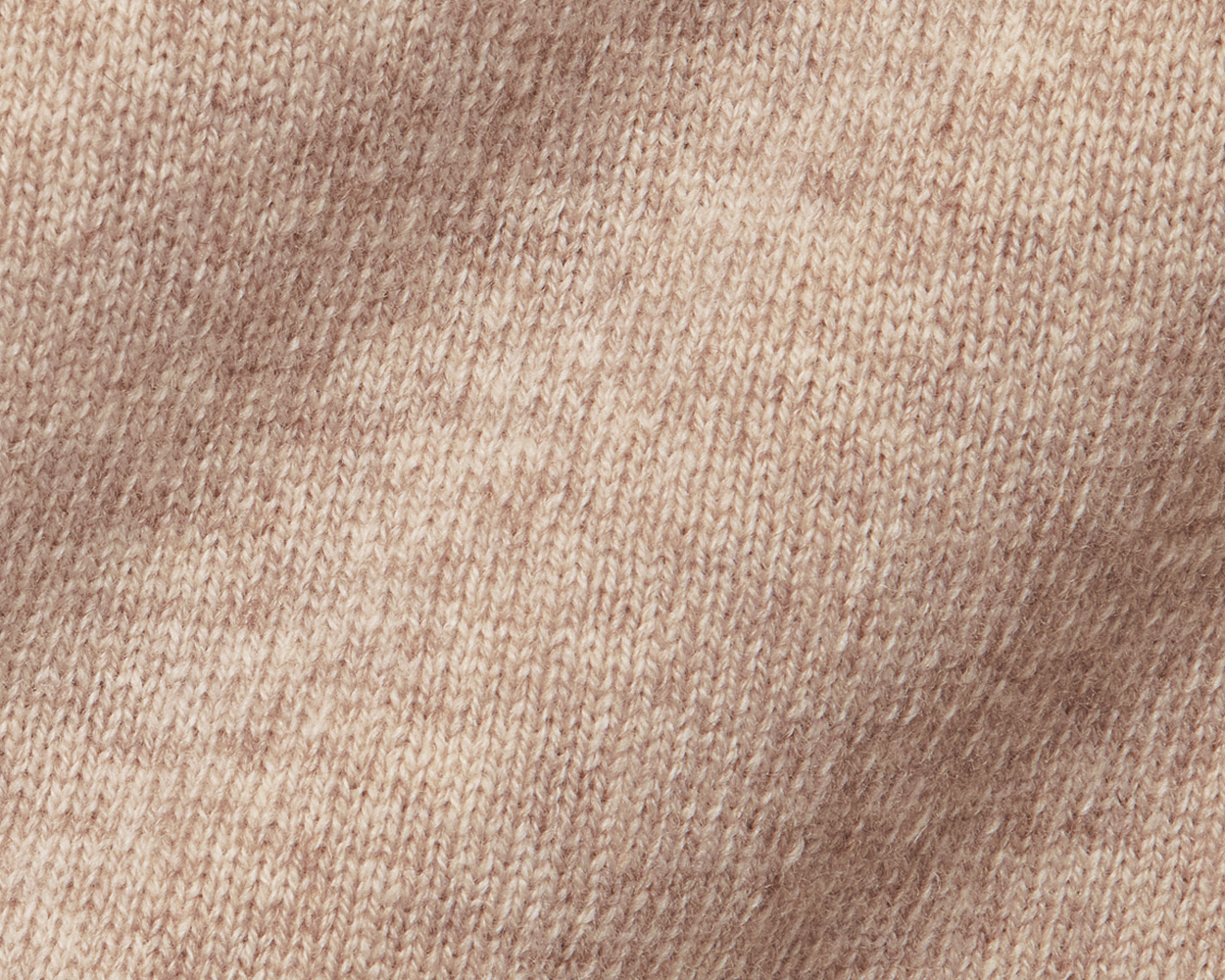 Close-up of Holderness & Bourne Men’s Tan Pullover Sweater fabric texture