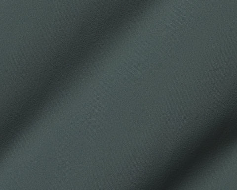 Holderness & Bourne Men’s Green Golf Vest fabric texture with folds